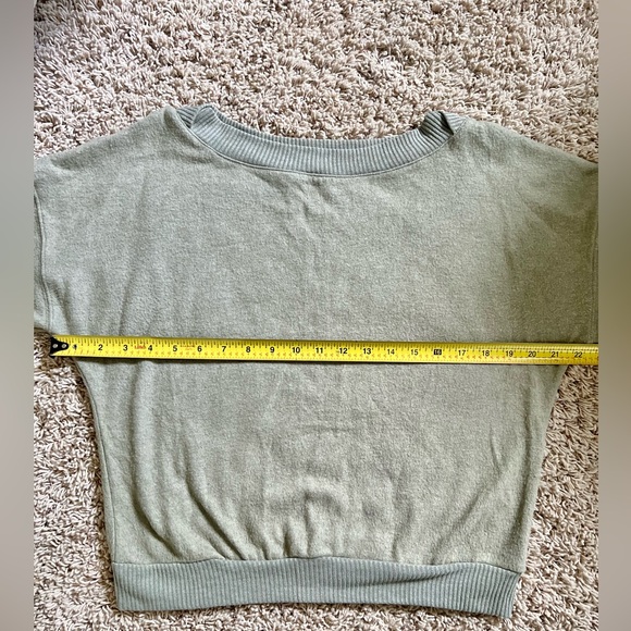 Project Social T Soft Sweater. Sage green. Size medium - Picture 5 of 7